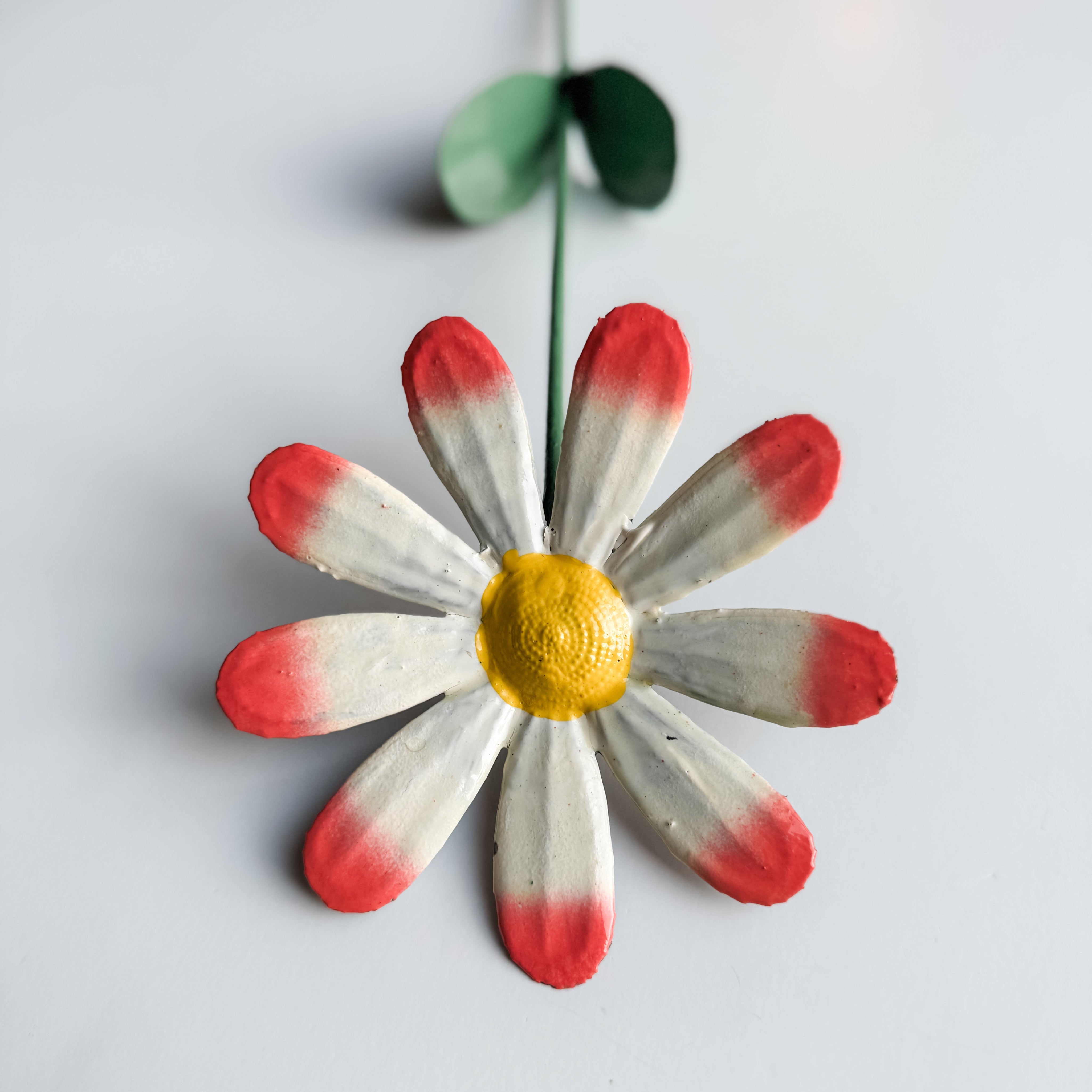 Oil Drum Daisy Plant Stakes