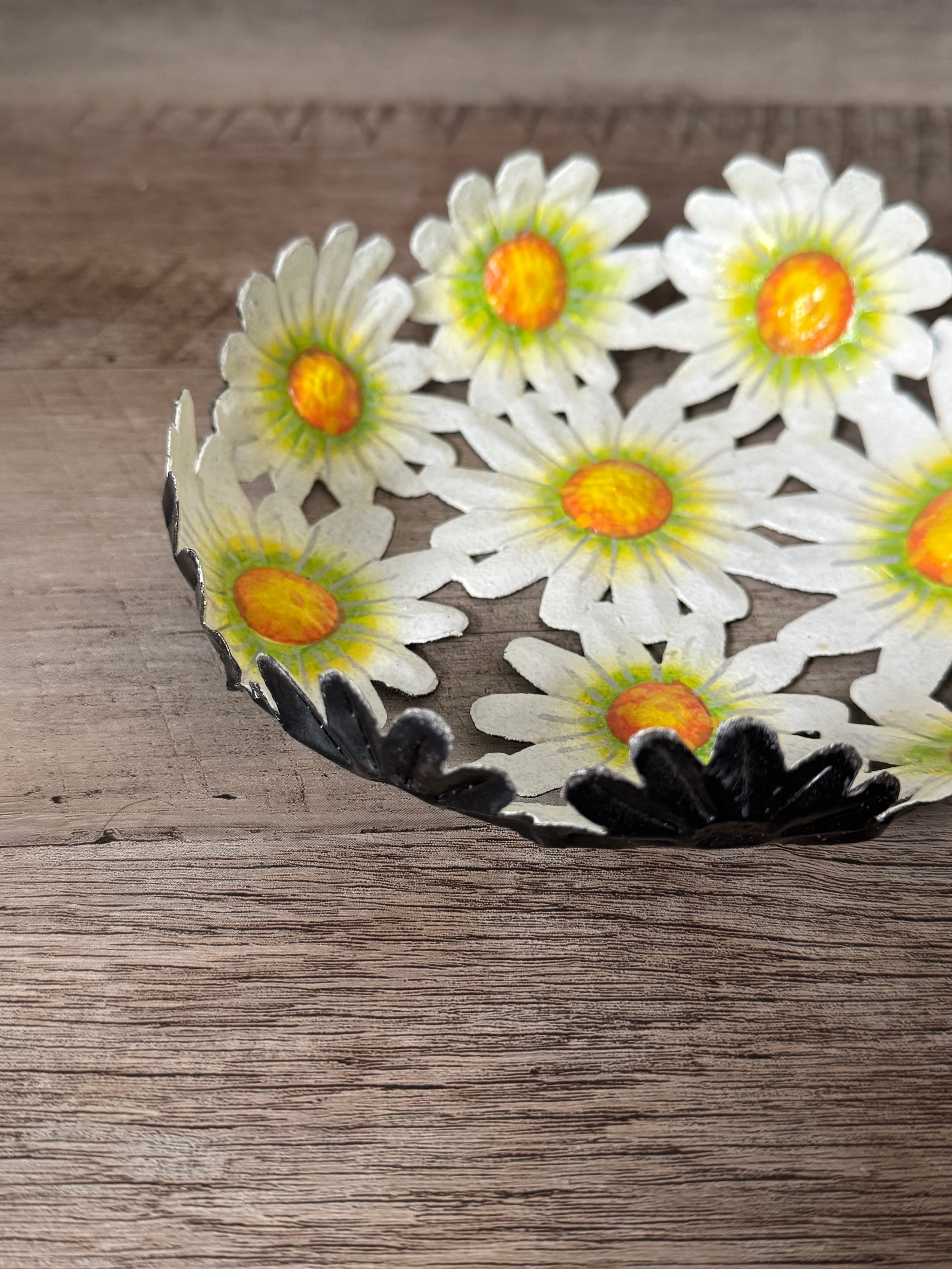Small Metal Daisy Bowl