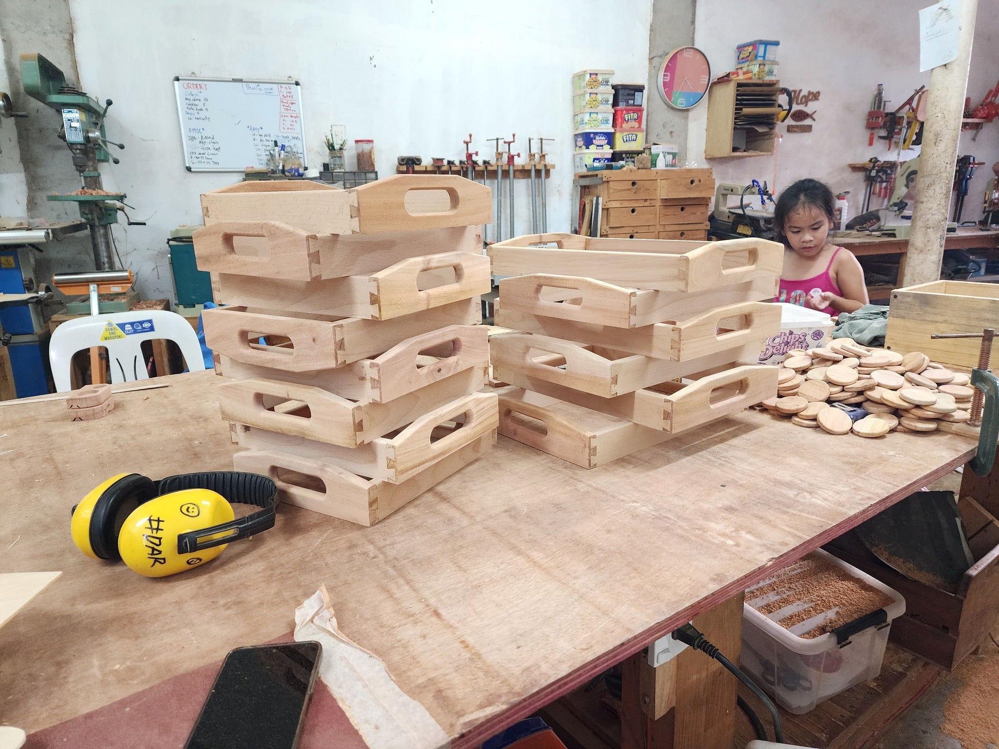 Two-Tone Wood Tray