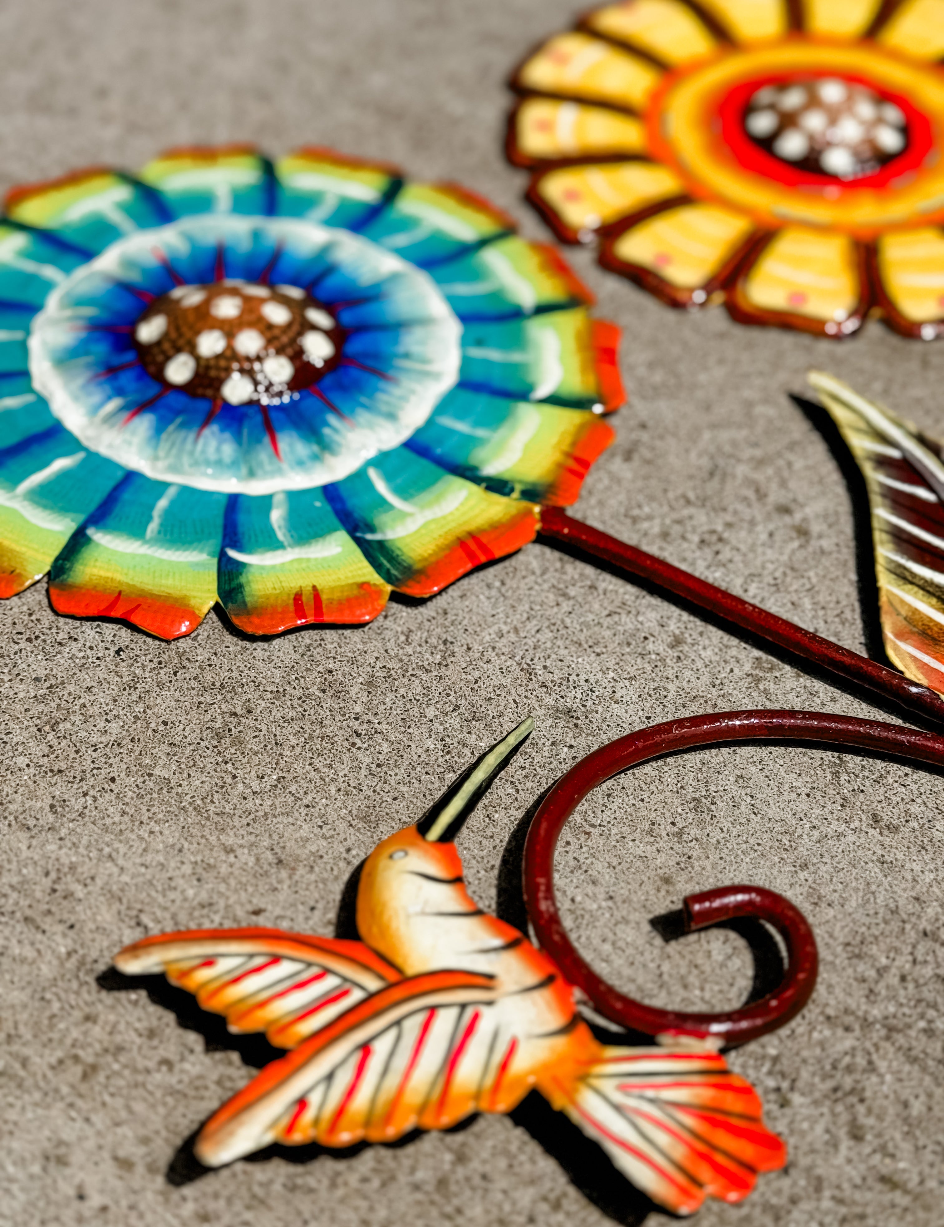 Flower with Hummingbird Garden Stake - FMSCMarketplace.org