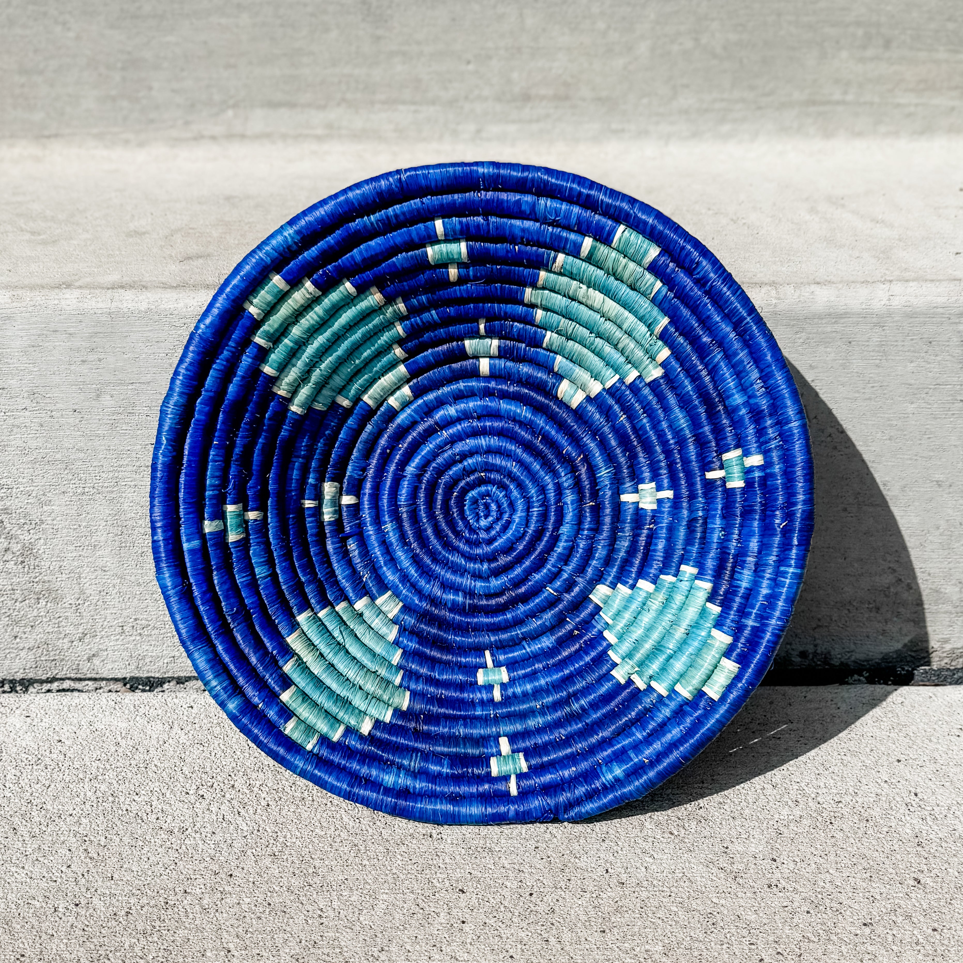 Grass-Woven Basket, Blue Diamond