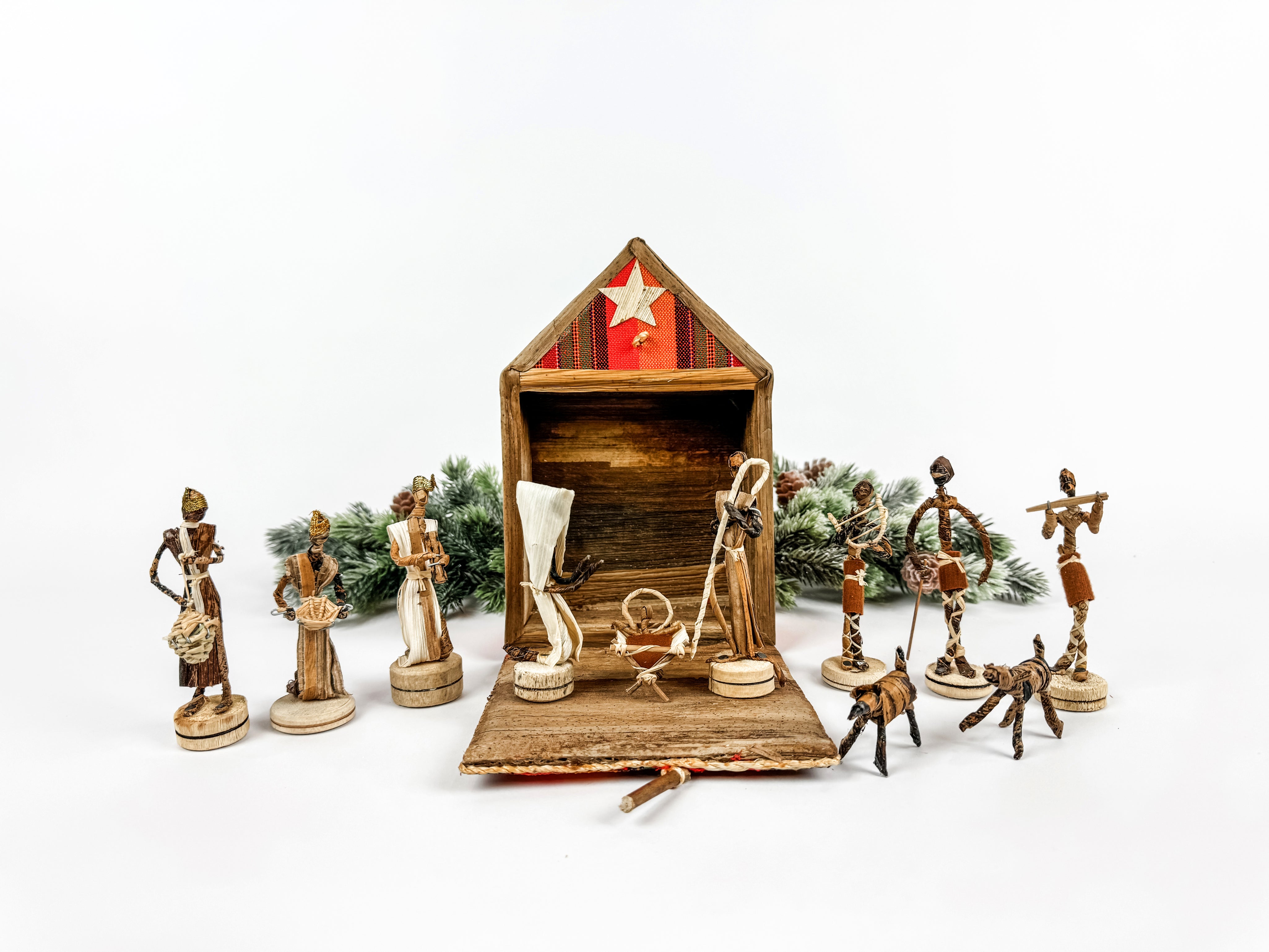 Banana-Fiber-Nativity-Set-4.jpg