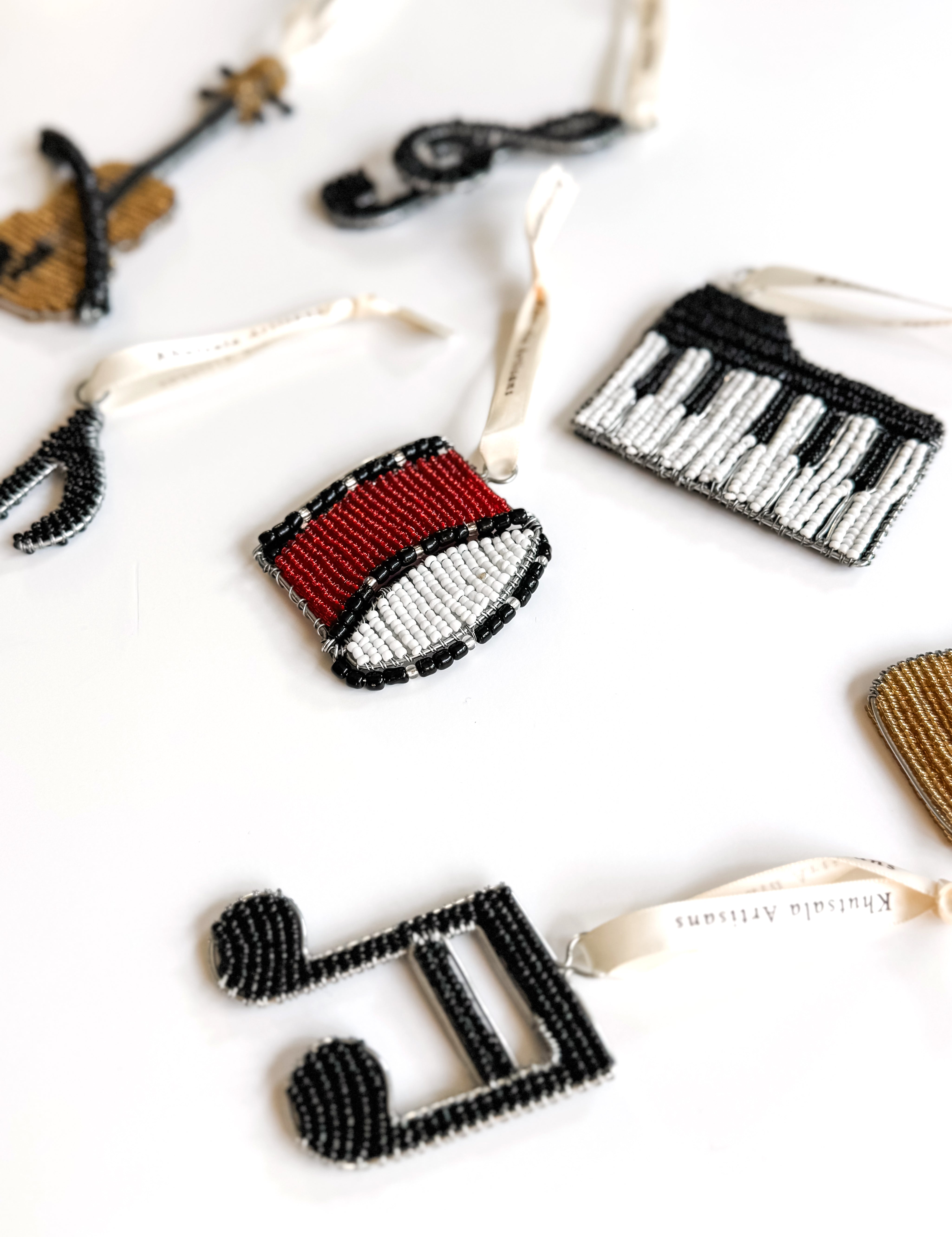 Beaded Keyboard Ornament - FMSCMarketplace.org