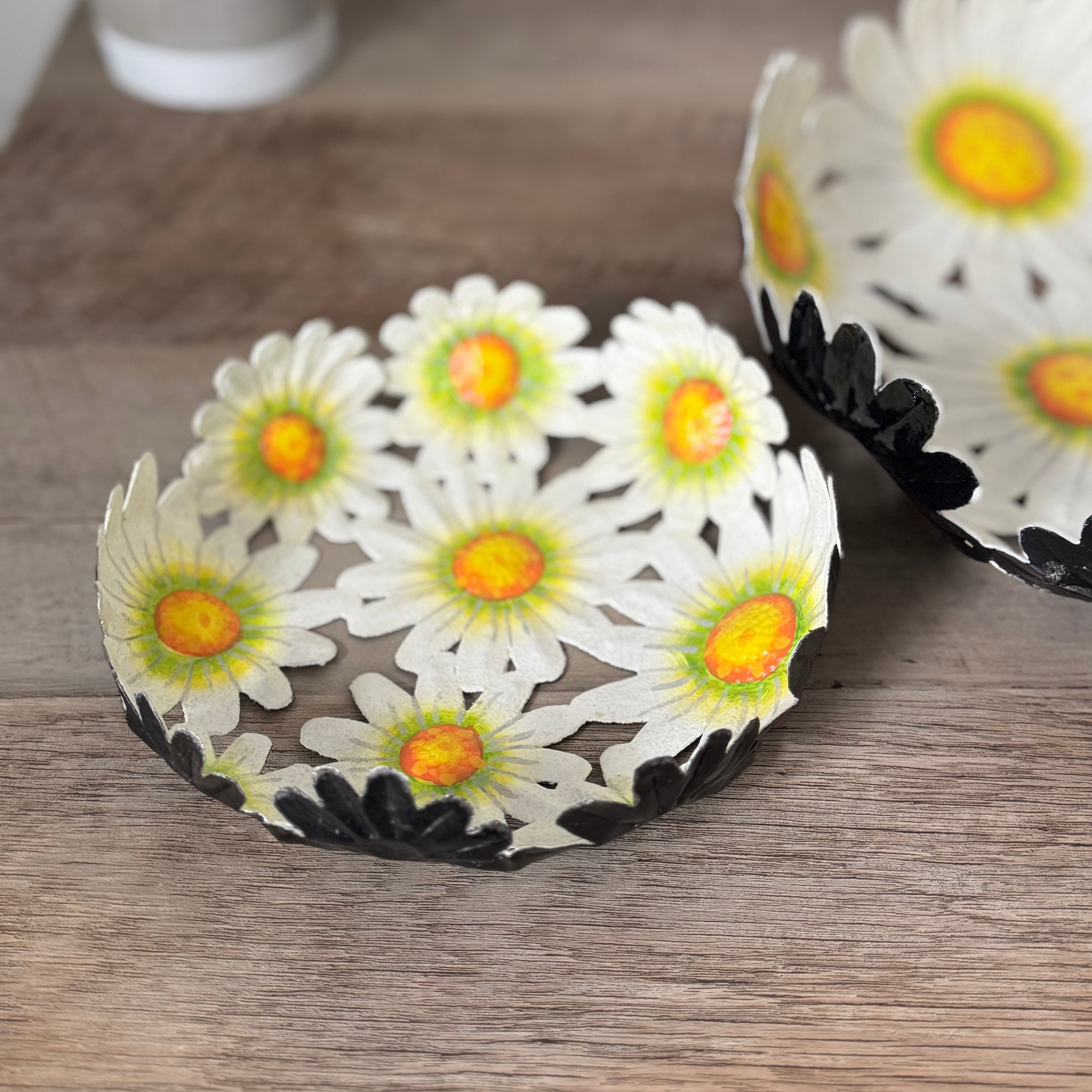 Small Metal Daisy Bowl