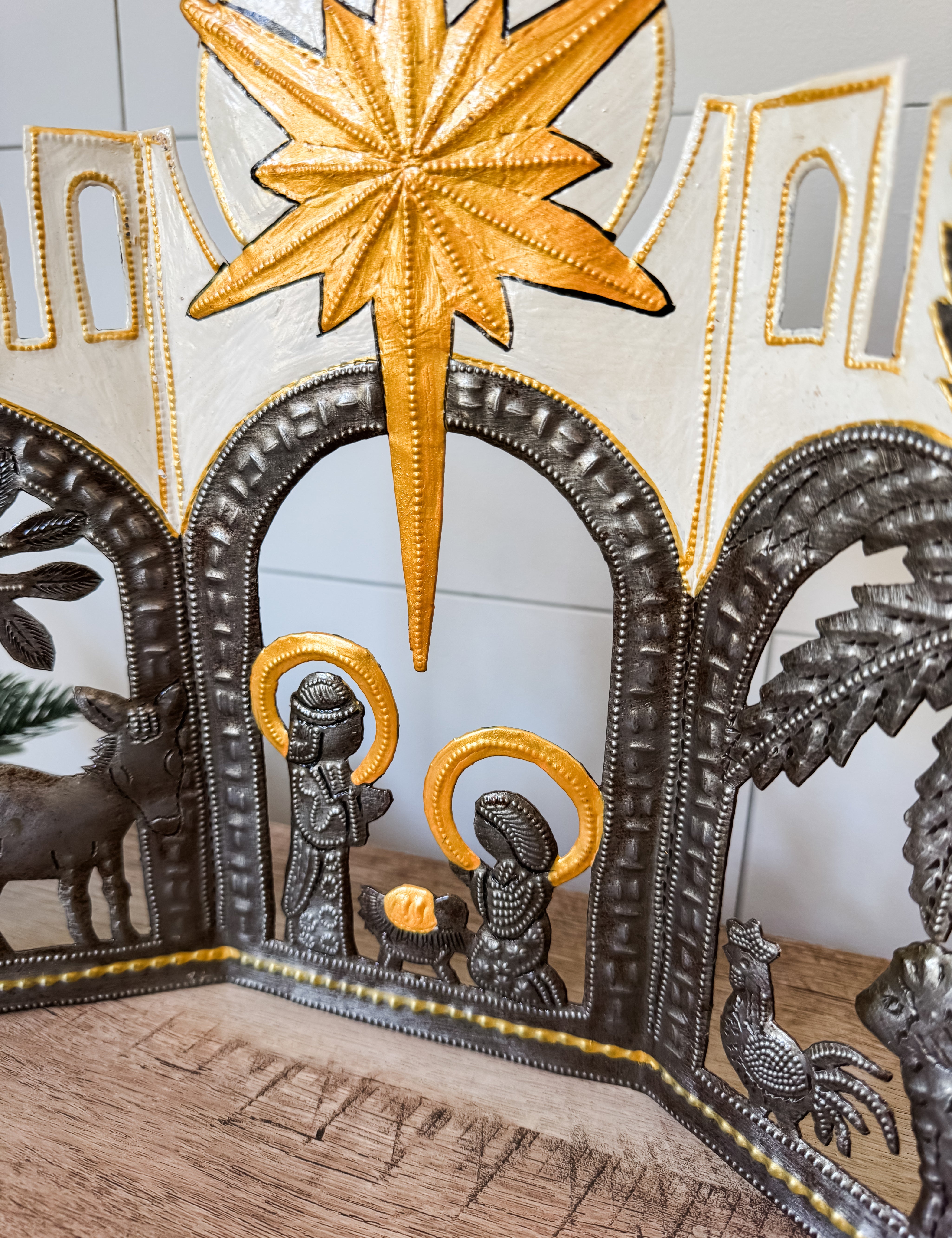 Standing Bethlehem Nativity - FMSCMarketplace.org