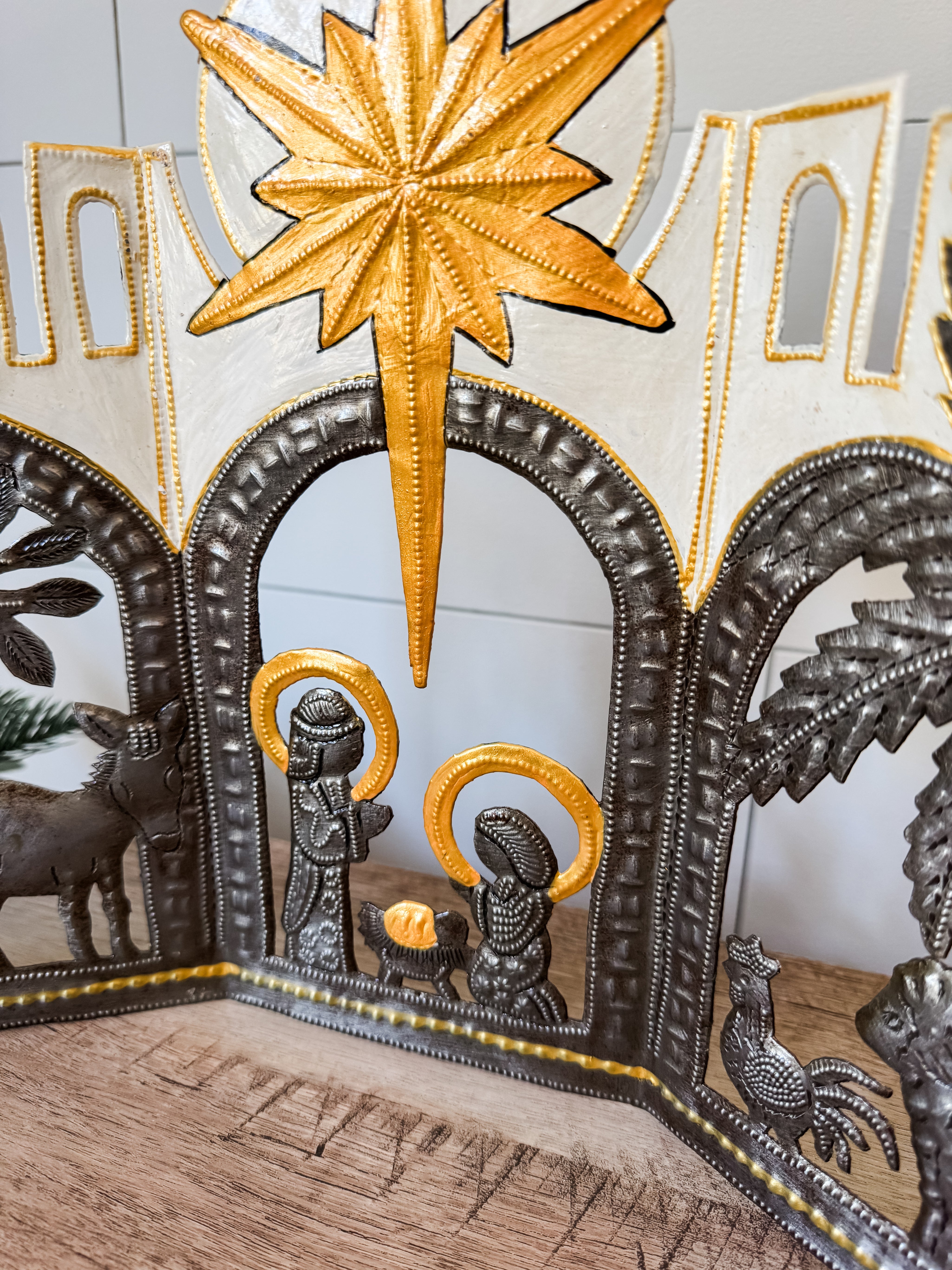 Standing Bethlehem Nativity - FMSCMarketplace.org
