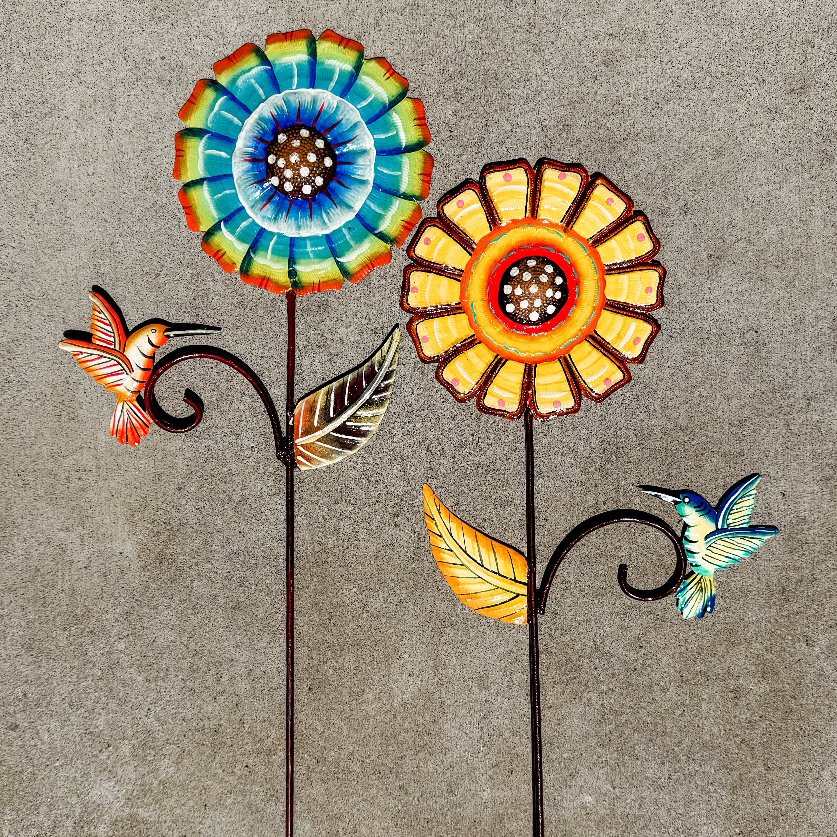 Flower with Hummingbird Garden Stake - FMSCMarketplace.org