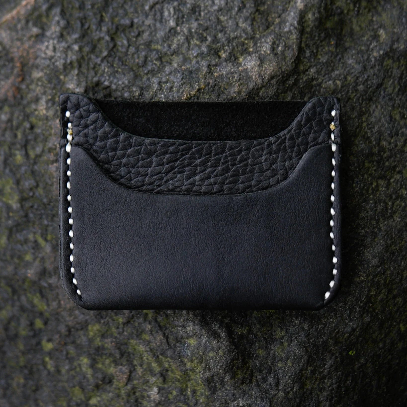 Haiti-Made-Netwaye-Simple-Wallet-Black-L_jpg.webp
