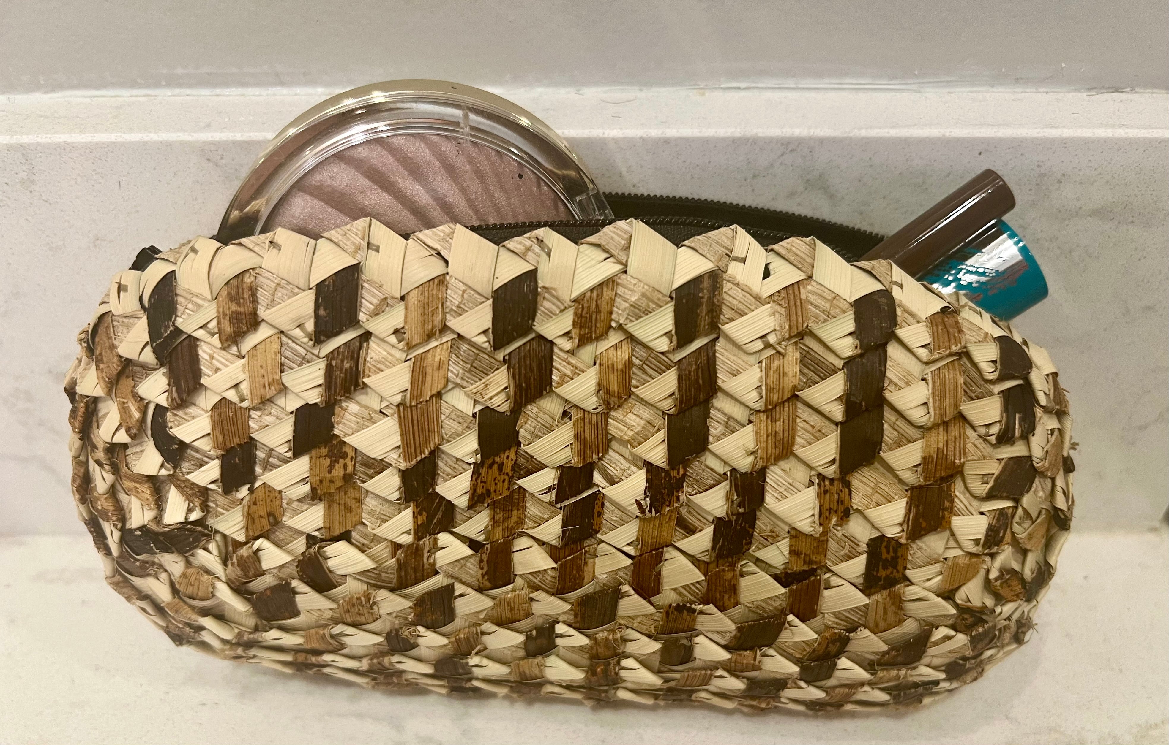 Woven Banana Leaf Pouch - FMSCMarketplace.org