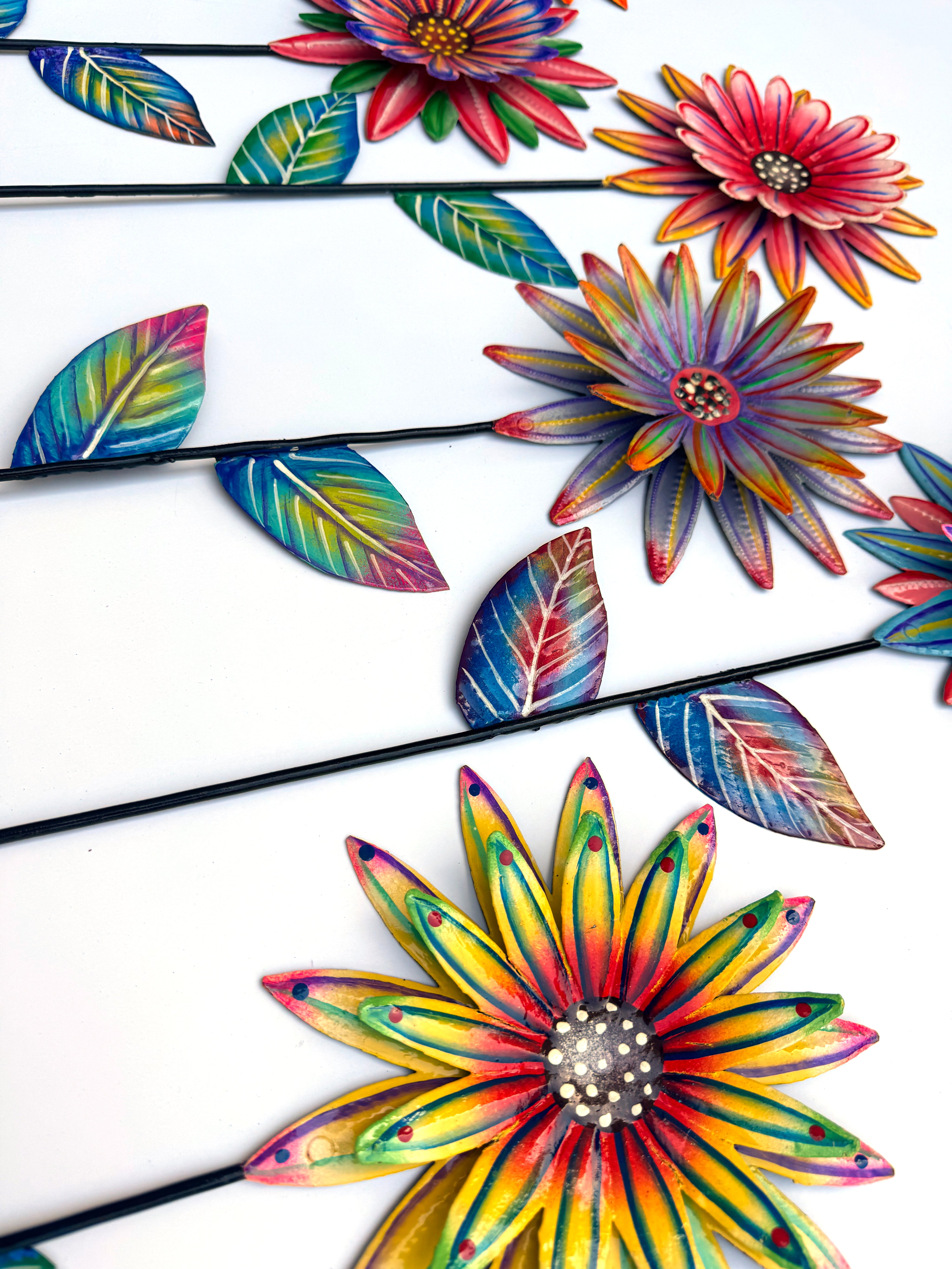 Three Dimensional Flower Garden Stake