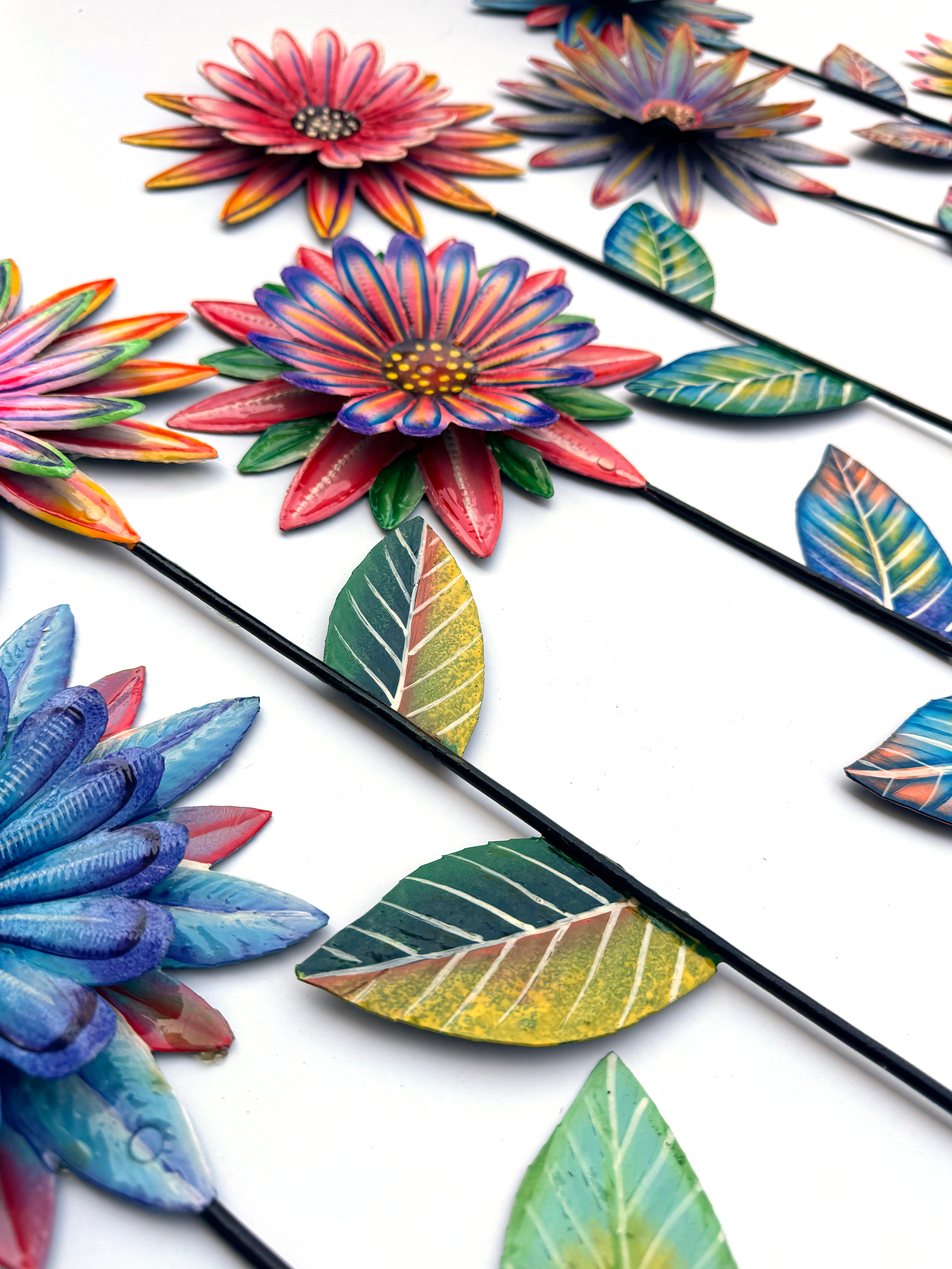 Three Dimensional Flower Garden Stake
