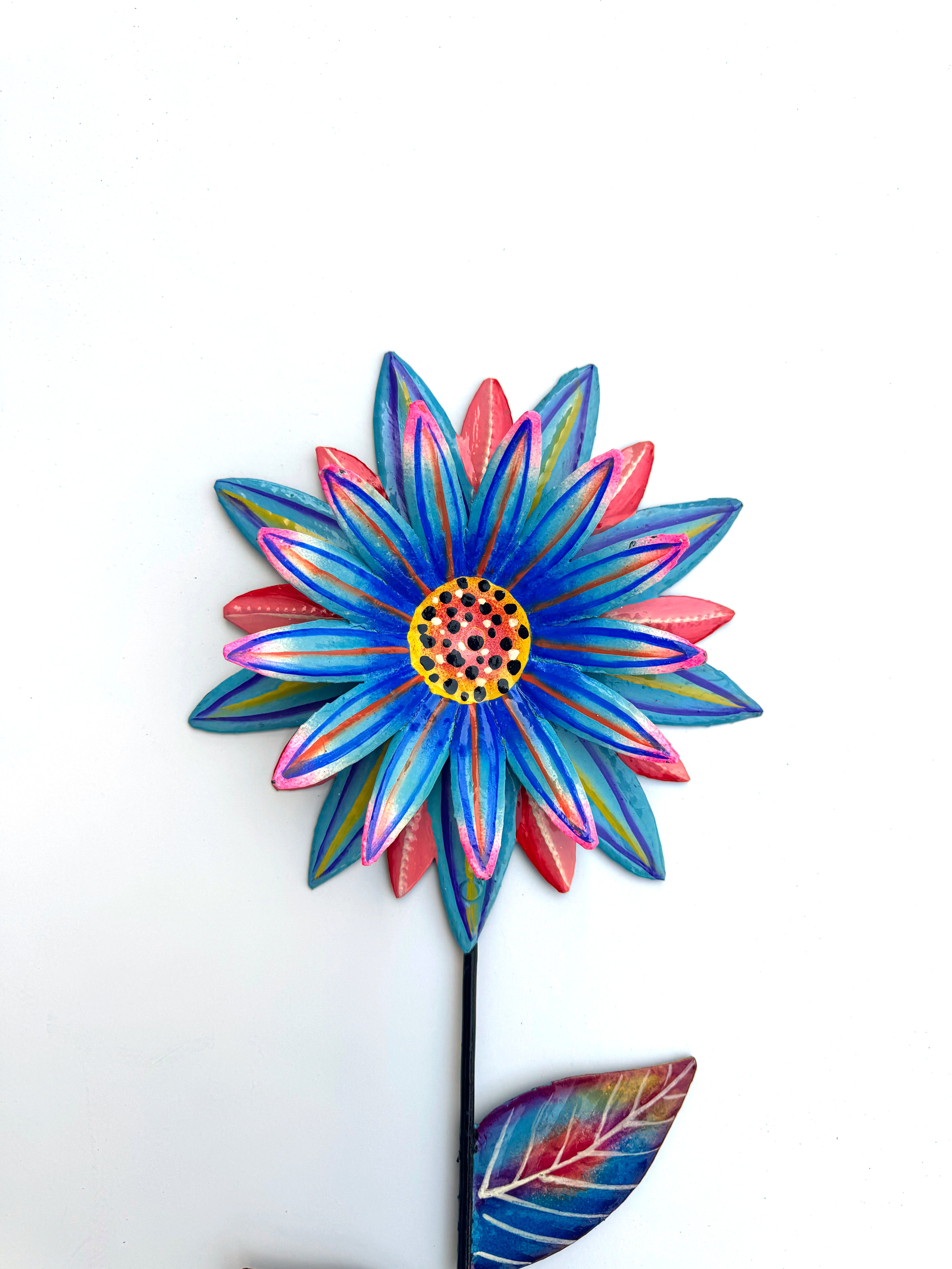 Three Dimensional Flower Garden Stake