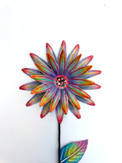 Three Dimensional Flower Garden Stake