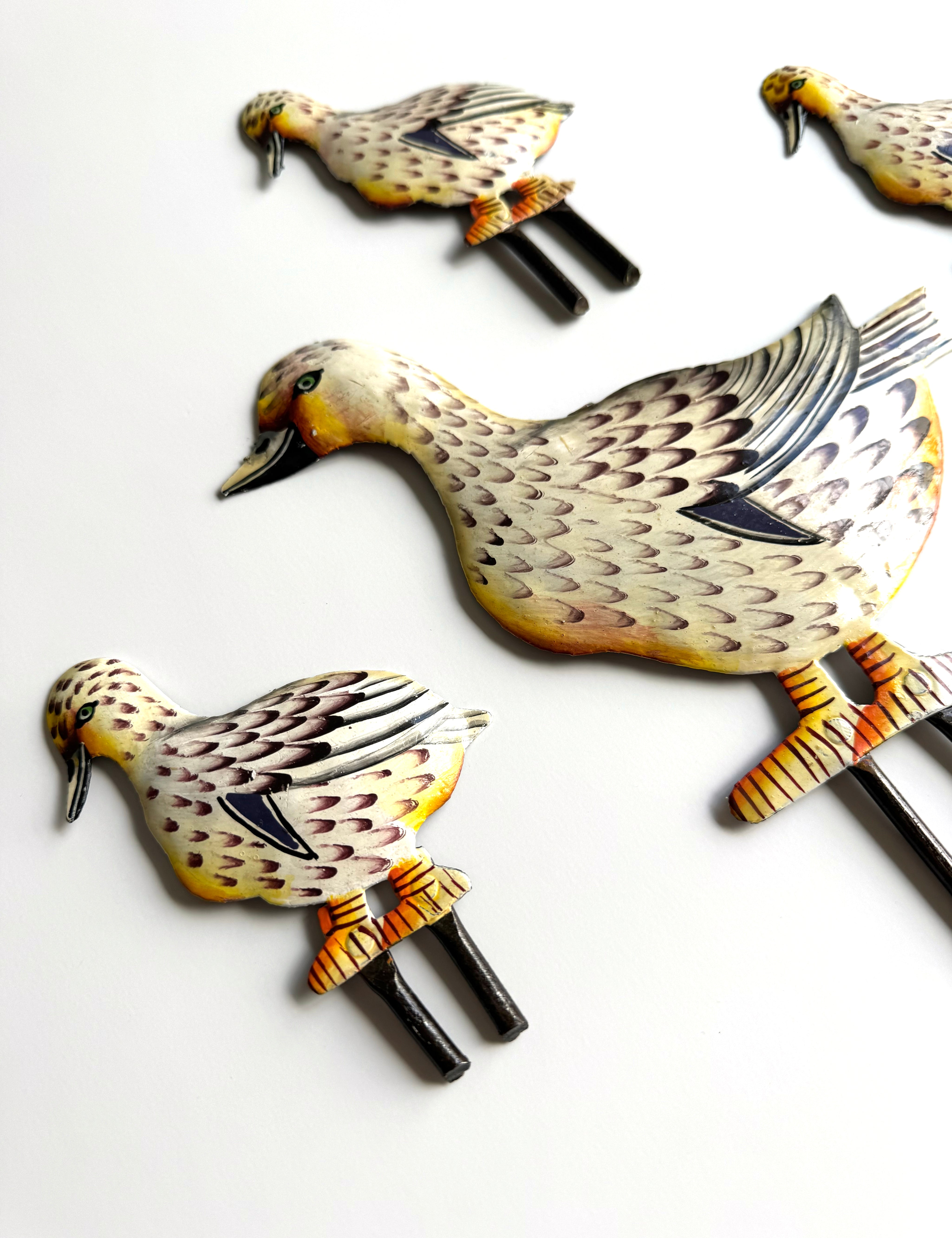 Mama and Baby Ducklings Garden Stake Set - FMSCMarketplace.org