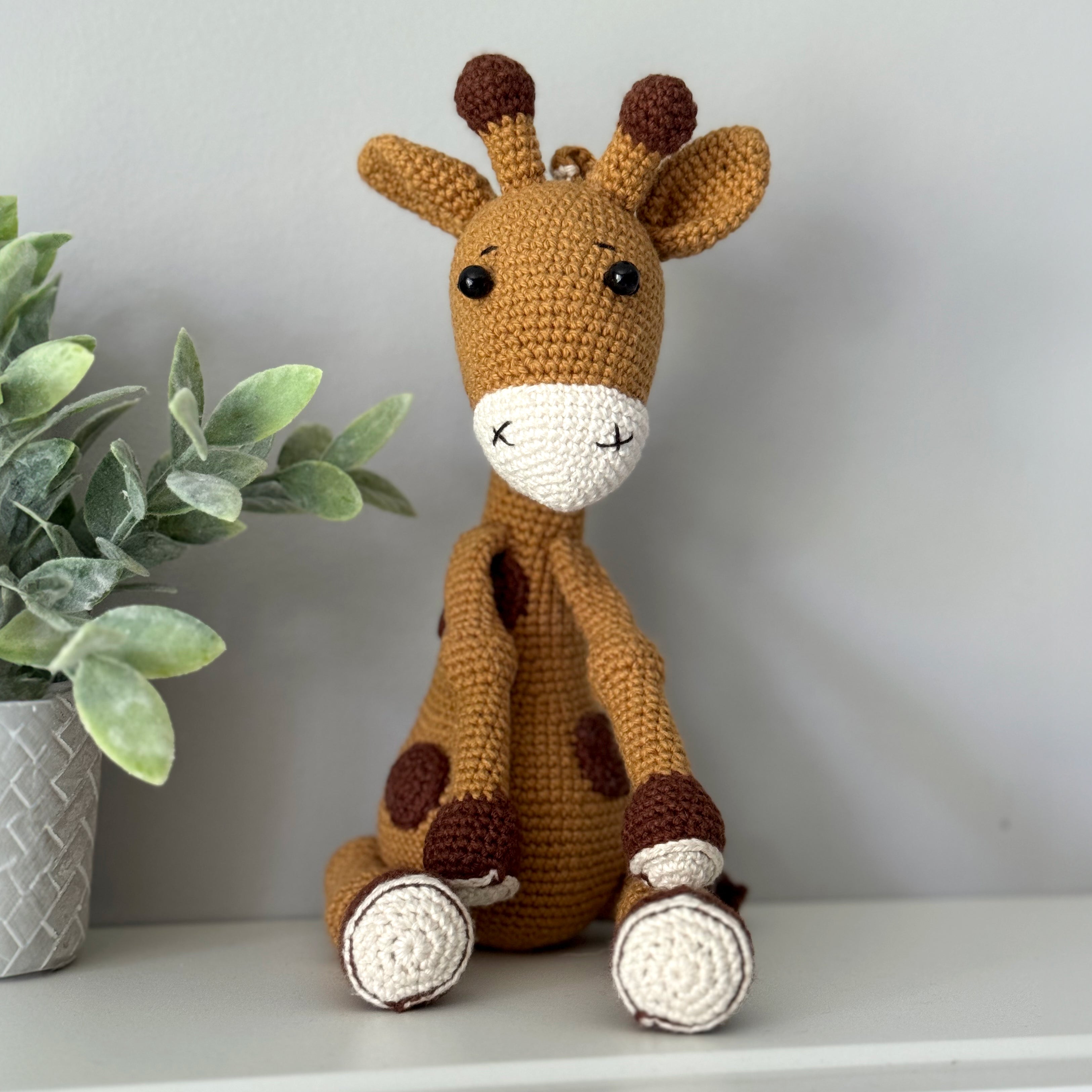 Large-Amigurumi-Giraffe.jpg