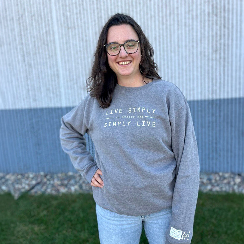 Live-Simply-Crewneck2.jpg