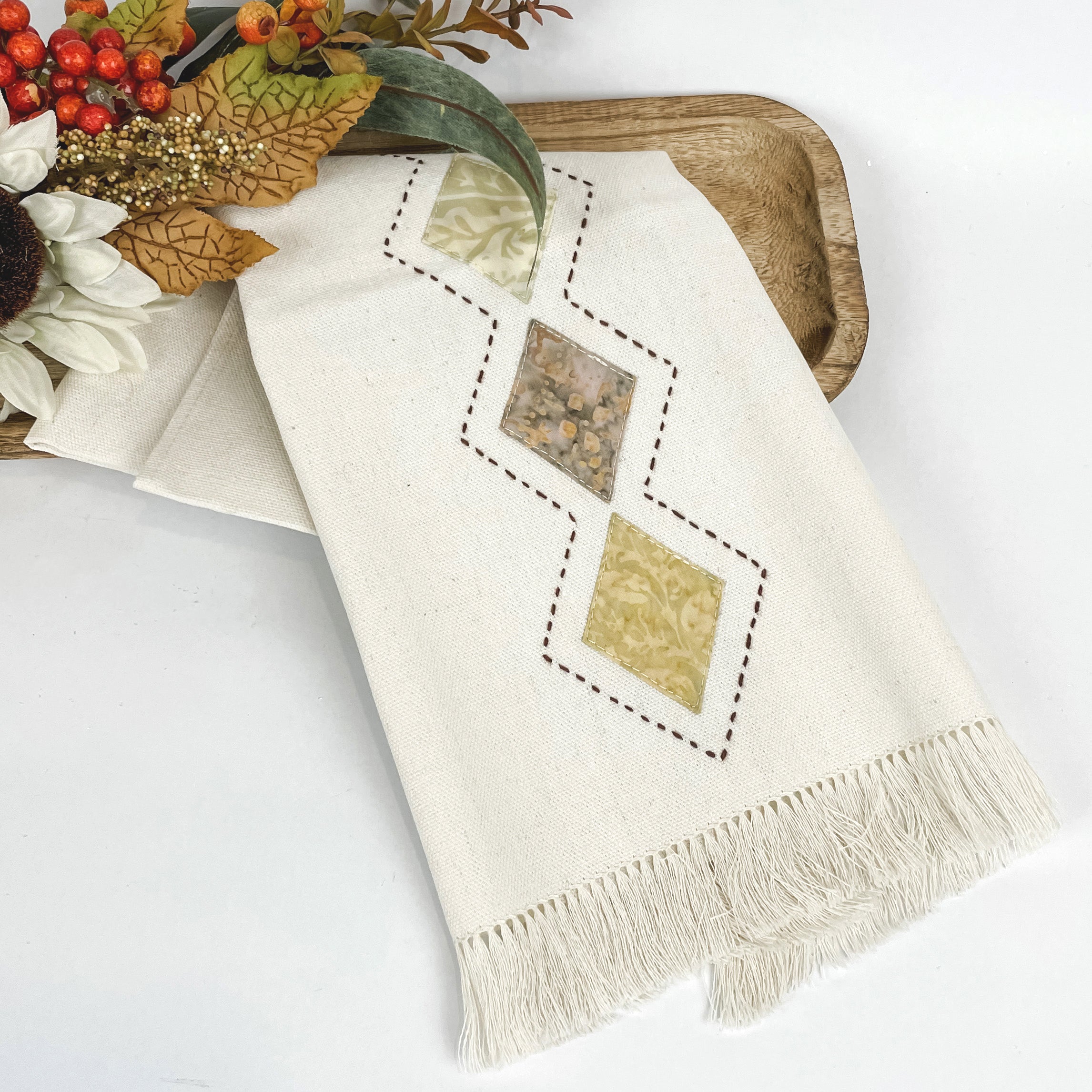 PatchworkTeaTowel_39552bc0-a68d-4f73-bc42-b13d40f7974d.jpg