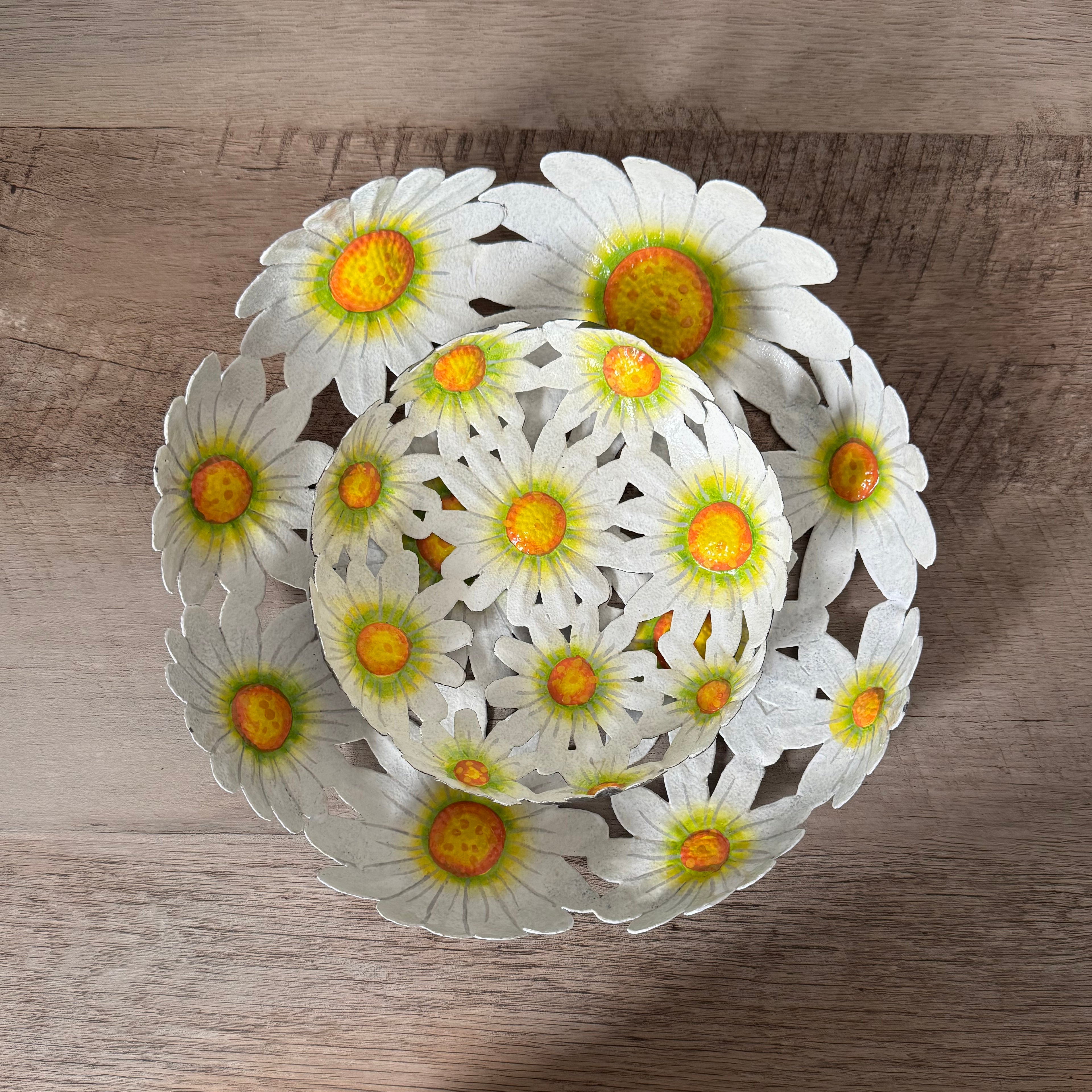 Metal Daisy Bowl