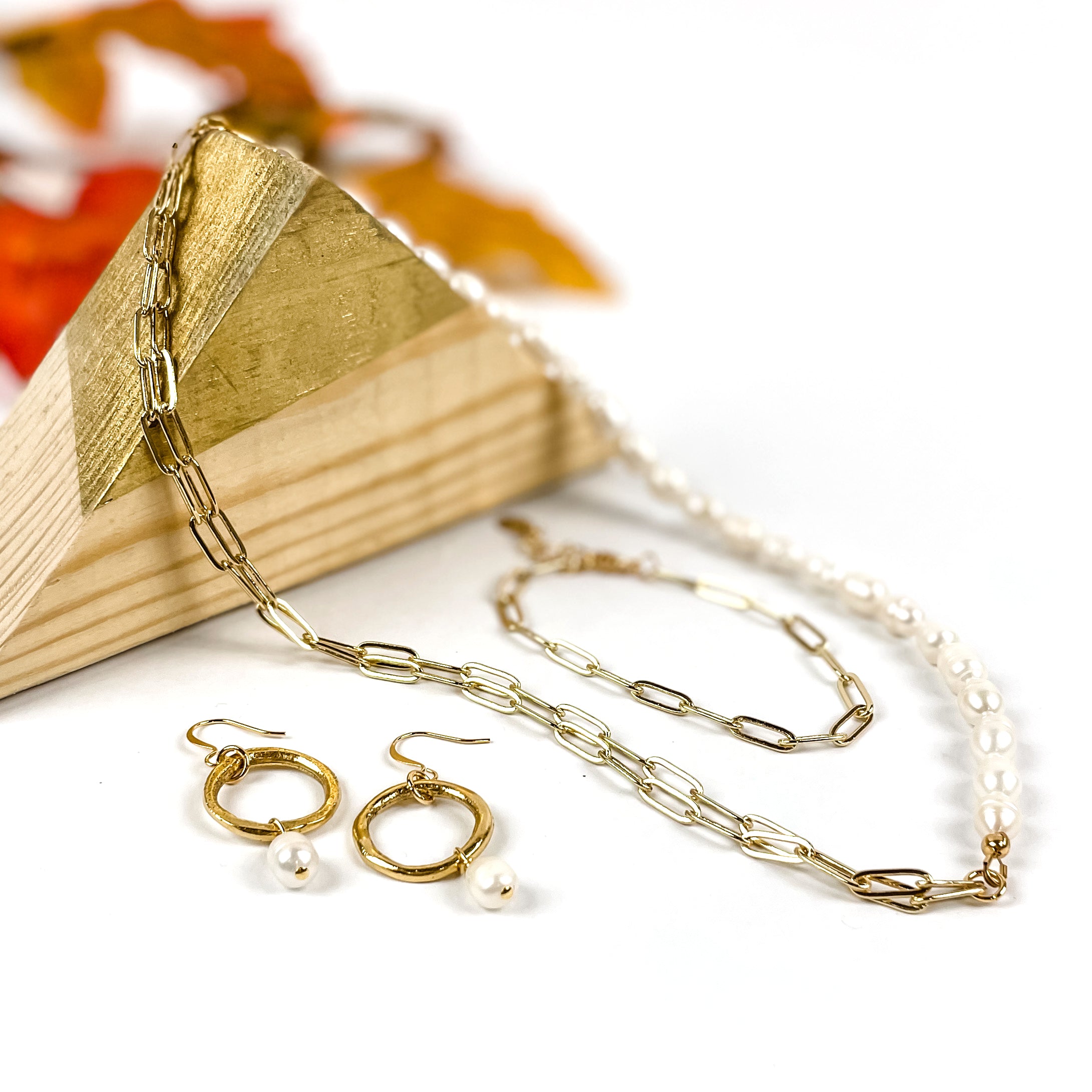 Bellard Earrings - FMSCMarketplace.org