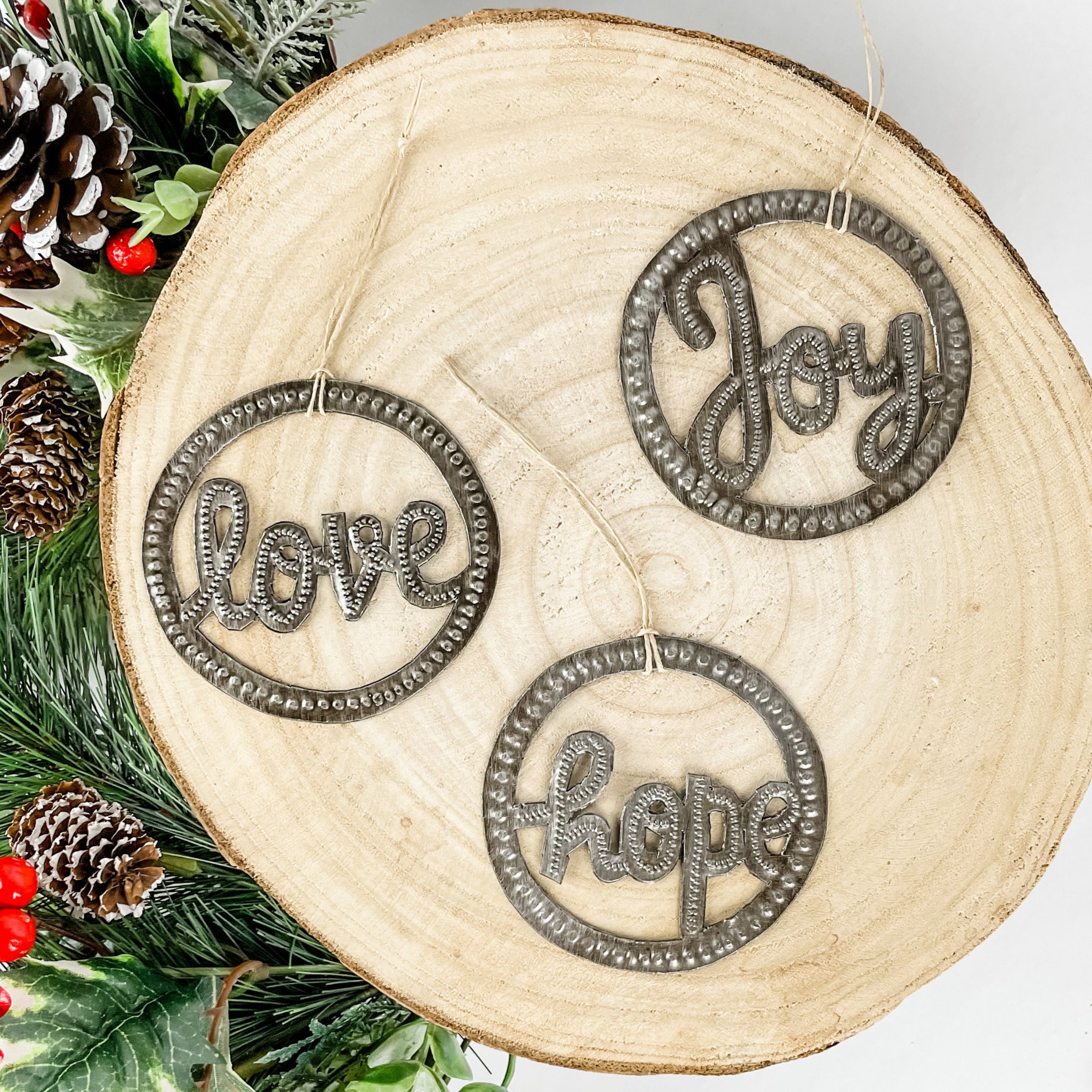 Metal Circle Ornament - FMSCMarketplace.org