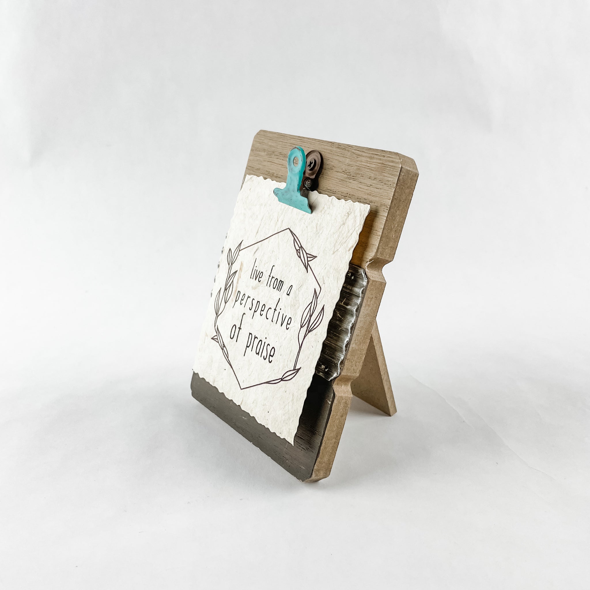 Perspective of Praise Banana Paper Clipboard Set